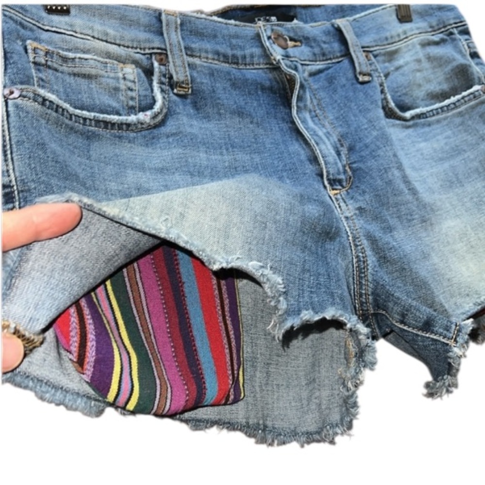Joes Cut-off Jeans Womens Size 32 multicolored inside the pockets